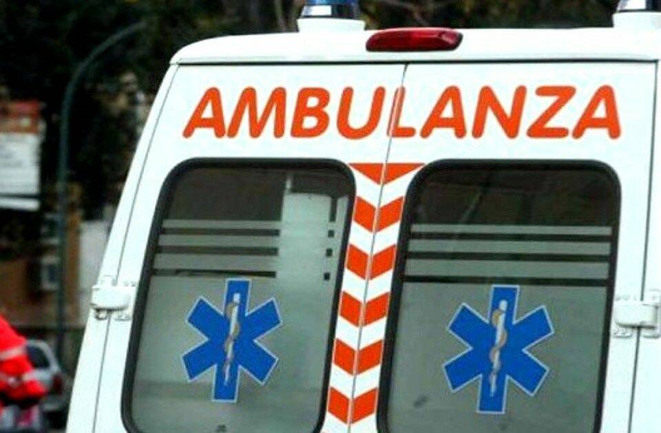 ambulanza-e1503080644234