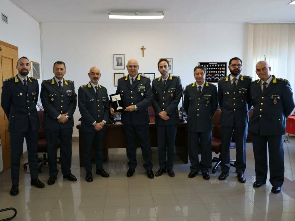 finanza visita comandante