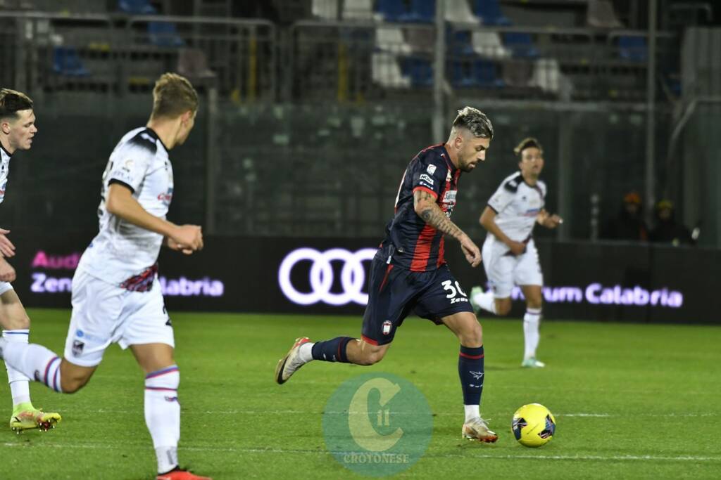 crotone catania  5 