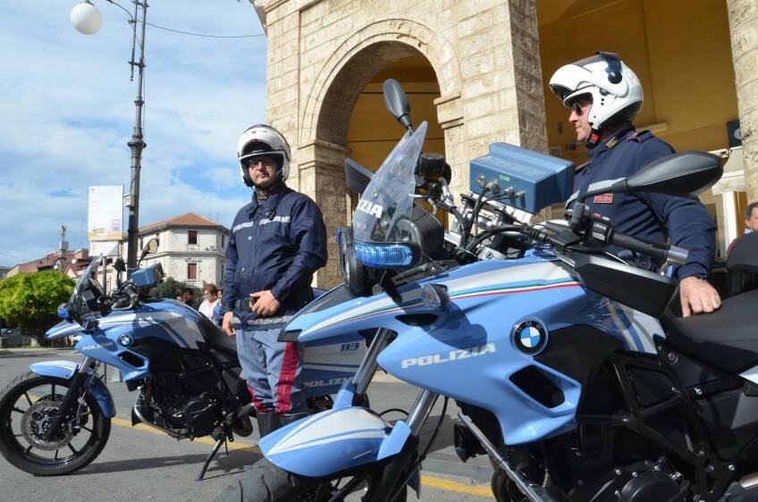 polizia di stato Crotone