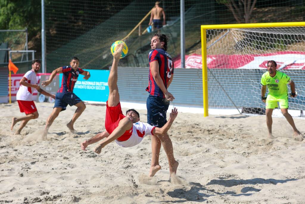 sakro crotone beach soccer