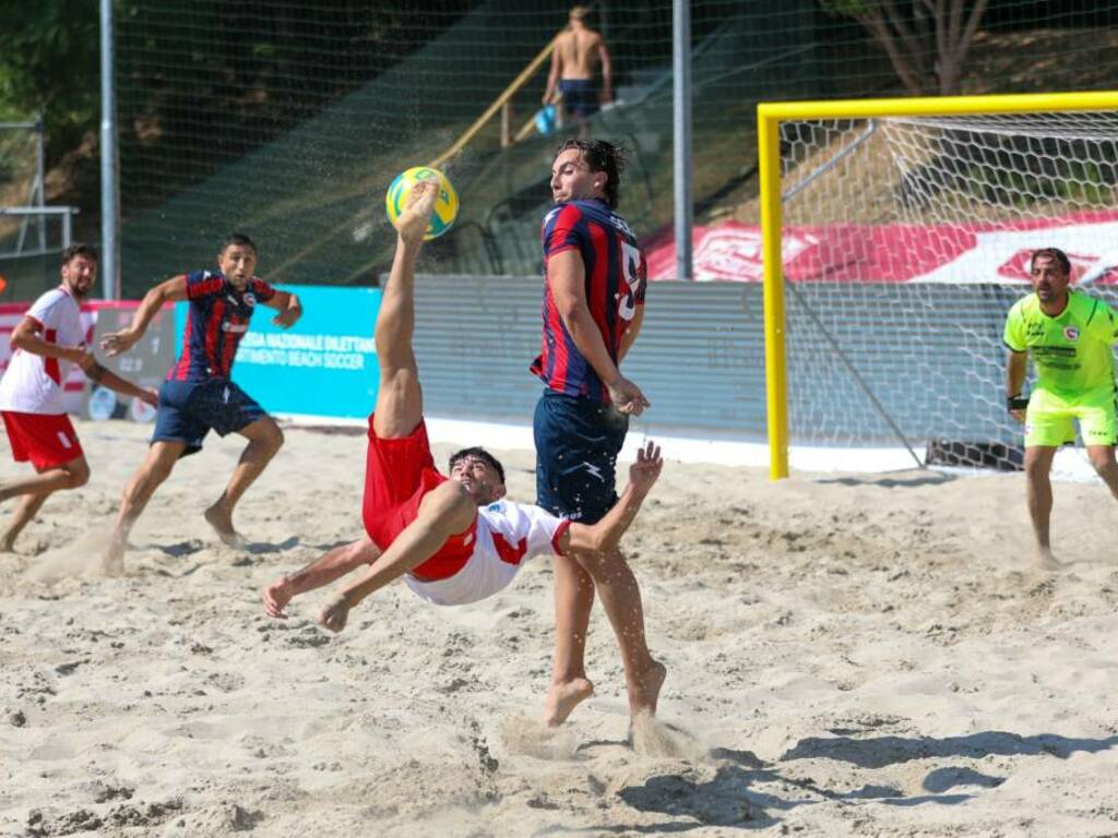 sakro crotone beach soccer